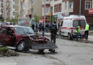 Ambulans kazasında yaralanan Karataş yaşamını yitirdi