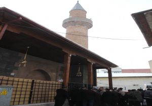 346 yıllık cami ibadete açıldı