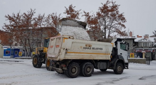 Aşkale Belediyesi karla mücadeleye odaklandı