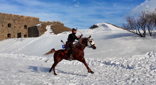 Aziziye Tabyasında ‘Köklerden Göklere’ buluşması