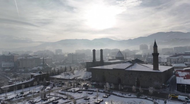 Erzurum da sis içinde bir masalsı görünüm