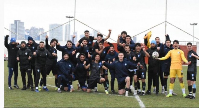 Erzurumspor U19 takımı şampiyonluğa koşuyor