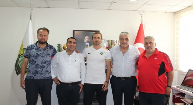 Erzurumsporlu Tolga Ünlü Akhisarspor’da