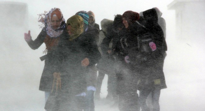 Meteorolojiden Kuvvetli Fırtına uyarısı