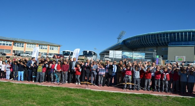 ‘Mobil Gençlik Merkezim’ Erzurum’da