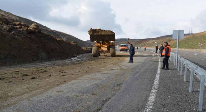 Muş-Erzurum yolu trafiğe açıldı