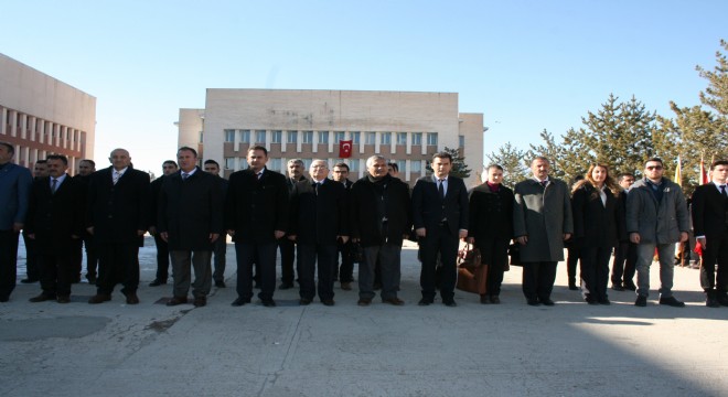 Pasinler’de Öğretmenler Günü kutlandı