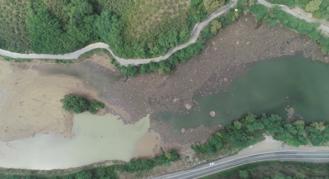 Sera Gölü sel kurbanı oldu