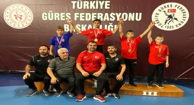 Türkiye Şampiyonası’ndan 3 madalyayla döndüler