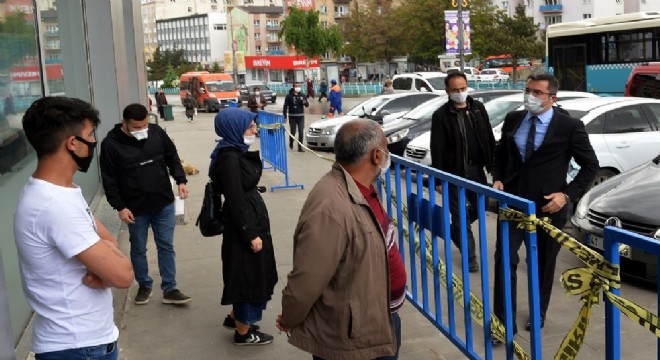 Vali Memiş: hem uyardı hem de teşekkür etti