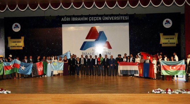 Yabancı uyruklu öğrenciler International Day’de buluştu