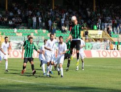 Sakaryaspor’da liderlik sevinci