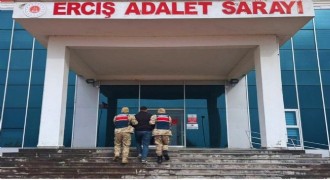 11 düzensiz göçmen ile 2 organizatör yakalandı