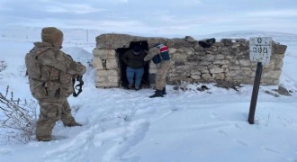 Erzurum'da 51 düzensiz göçmen yakalandı