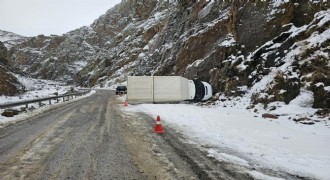 Güllübağı Tüneli çıkışında kaza: 1 yaralı