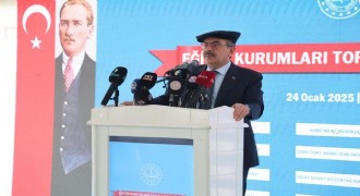 Tekin: 'Dünyada örnek gösterilen bir ülkeyiz'